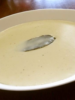 A picture of Easy Basic White Sauce.