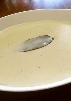 A picture of Easy Basic White Sauce.