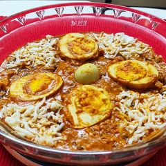 A picture of Egg Lababdar.