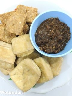 Foto resep Tahu tempe goreng sambal kacang