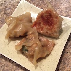 Simple Yummy Potstickers A picture of Simple Yummy Potstickers.