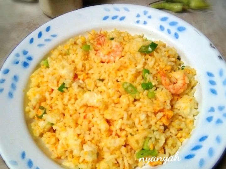 Wajib coba! Resep membuat Nasi goreng kunyit yang spesial