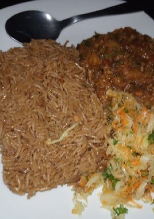A picture of Mung Daal (split green grams).