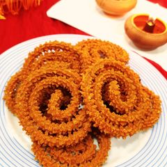 Chakli (Muruku) A picture of Chakli (Muruku).