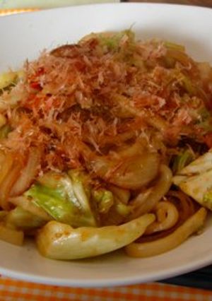 A picture of Yaki Udon with Yakiniku Sauce!.