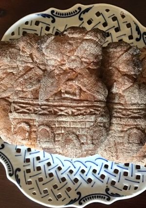 A picture of California Farm Traditional Speculaas Cookies.