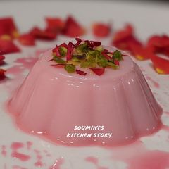 A picture of Rose Milk Pudding.