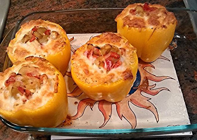 Healthy chicken-stuffed peppers