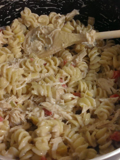 A picture of Creamy chicken pasta.