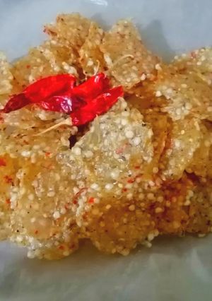 आलू साबूदाना मिक्स पापड़(aloo sabudana mix papad recipe in hindi) रेसिपी मुख्य फोटो