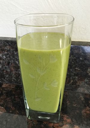 A picture of Green Morning Drink.