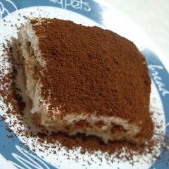 A picture of Easy & One-bowl Tiramisu.