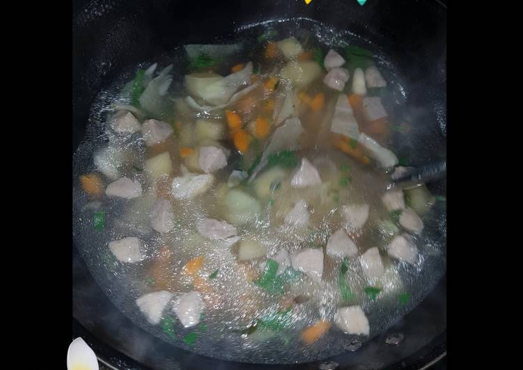 Cara Termudah Menyiapkan Sop Makaroni Bakso Buat Anak Enak Banget Resep Masakanku