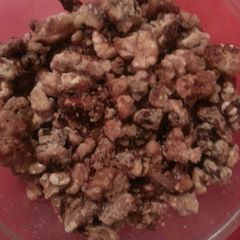 A picture of Candied walnuts.