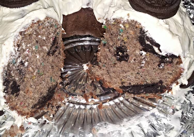 Recipe of Homemade Oreo overload confetti cake