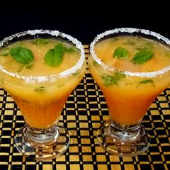 A picture of Mango mint margarita.