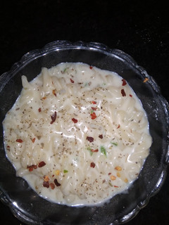 વ્હાઈટ સોસ પાસ્તા (White Sauce Pasta Recipe In Gujarati) રેસીપી મુખ્ય ફોટો