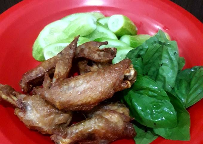 Ayam goreng ungkep bumbu geprek