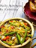 Orzo cu legume al dente trase la tigaie, brânză feta și mărar