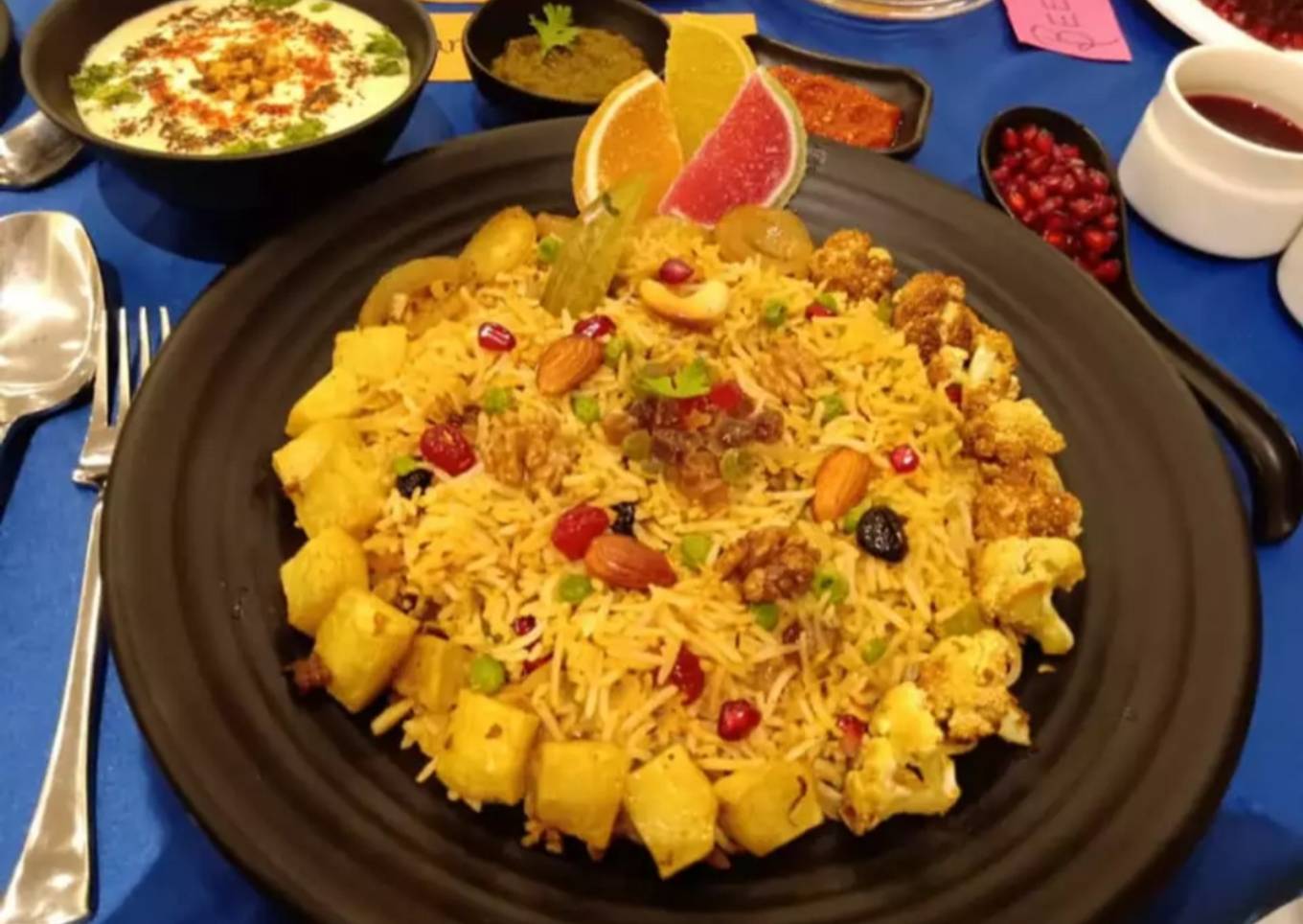 Kashmiri Pulao with burrani Raita