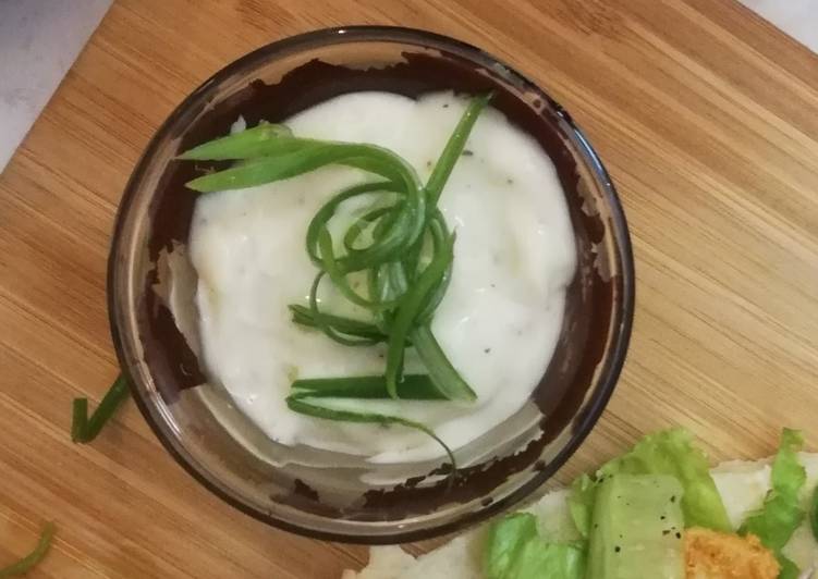 Recipe of Homemade Jalapeno garlic dip