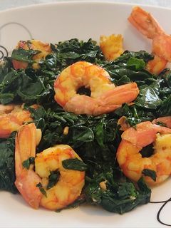 Una foto de Espinacas con gambones