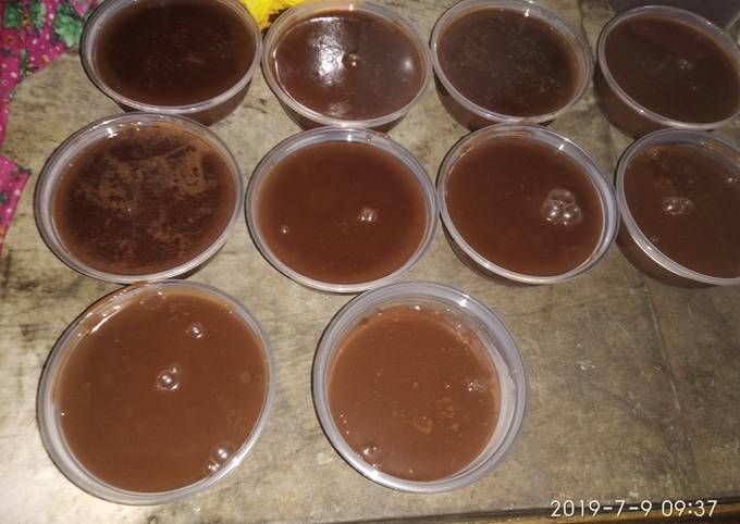 Puding sutra coklat