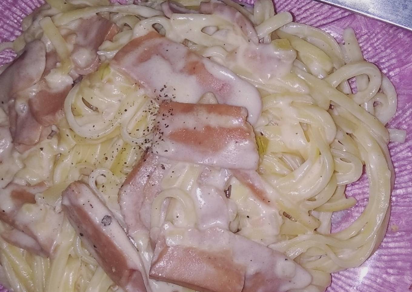 Fettuchini carbonara simple