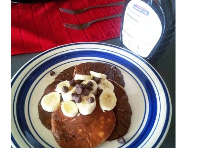 Simple Way to Make Ultimate Chocolate-Banana Protien Pancakes