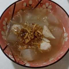 A picture of Soto Ayam Lobak.