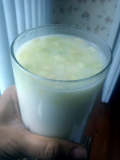 A picture of best yogurt smoothie for summer.