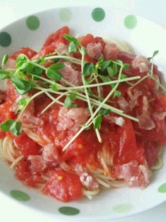 A picture of Quick & Delicious Cold Pasta with Canned Tomatoes.