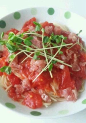 A picture of Quick & Delicious Cold Pasta with Canned Tomatoes.