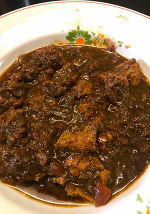A picture of Coorgi Pandi Chicken Curry.