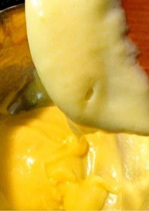 A picture of Easy & Smooth Custard Cream.