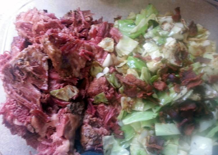 Get Lunch of Corned beef and fried cabbage with bacon
