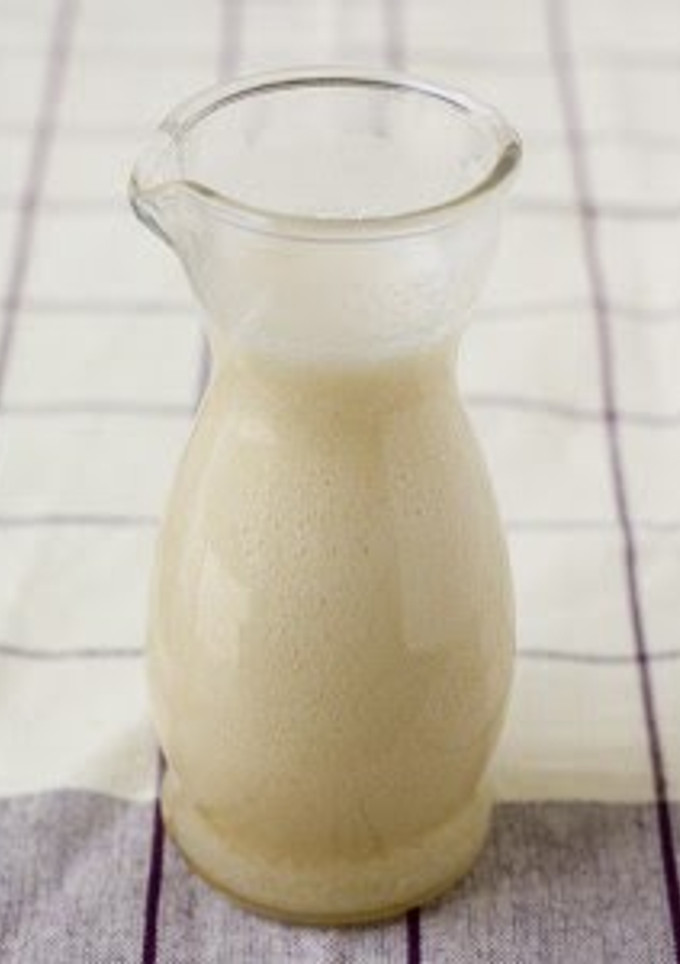 A picture of Buttermilk substitute.