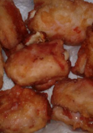 A picture of Chicken Thigh Cordon Bleu.