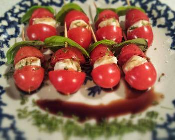 Easy Serving Recipe Tomato Basil Pop Ems Delicious