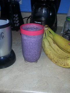 A picture of Banana Blueberry smoothie.