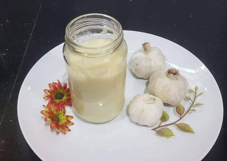 Steps to Prepare Perfect Garlic paste