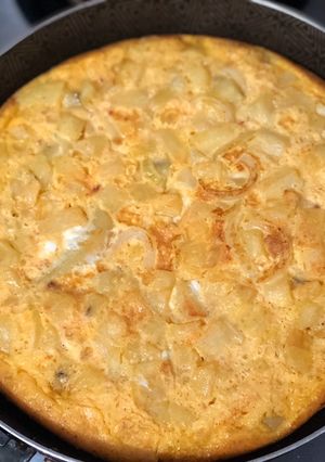 Una foto de Tortilla Española o torta de papas 🥔