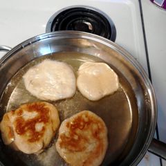 A picture of Fry Bread.