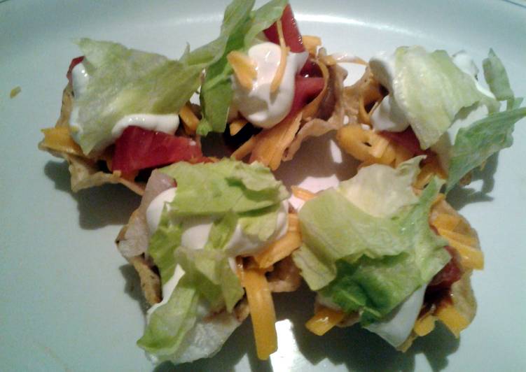 Steps to Prepare Homemade Mini Taco Salads