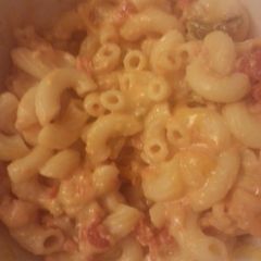A picture of Tomato and Jalapeno Macaroni n cheese.