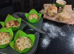 Una foto de Muffins de Manzana y Crumbs