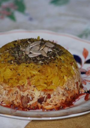 Una foto de Budín con; pollo deshilachado y arroz al curry