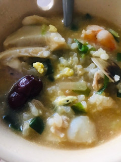 什錦海鮮粥 的食譜成品照片