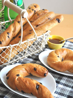 A picture of Chocolate and Caramel Stick Bread.