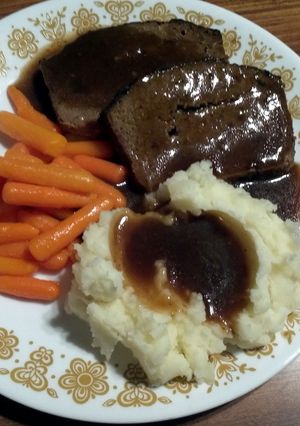 A picture of Mom's Meatloaf.